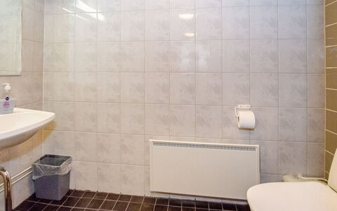 Lieksa 724: Bathroom, Flooring, Plumbing Fixture, Wall, Floor, Interior Design, Bathroom Sink, Tile, Plumbing, Tap
