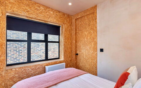 Bognor Regis 602: Wall, Wood, Brown, Bedroom, Brick, Wood Stain, Bedding, Bed Sheet, Hardwood, Bed