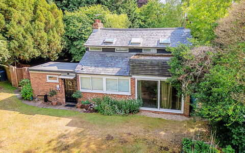 Hollybush Studio: House, Roof, Home, Shrub, Cottage, Residential Area, Rural Area, Estate, Garden, Groundcover