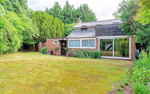 Hollybush Studio: Grass, House, Home, Shrub, Roof, Cottage, Residential Area, Garden, Estate, Farmhouse
