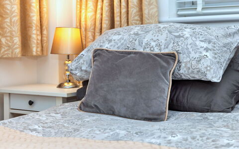 North View Annexe: Bedroom, Furniture, Interior Design, Bedding, Bed Sheet, Linens, Bed, Cushion, Throw Pillow, Textile