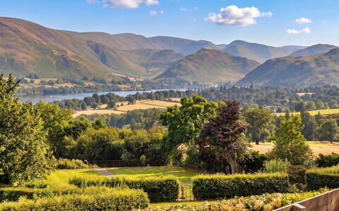 Willow'S View: Mountainous Landforms, Hill, Mountain, Natural Landscape, Highland, Landscape, Mountain Range, Cloud, Grassland, Valley
