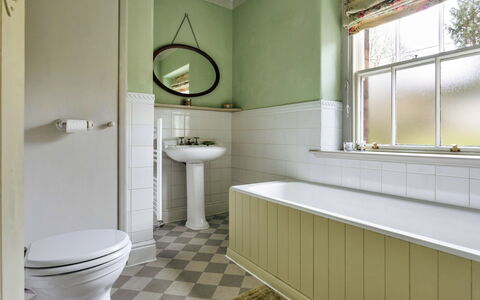 Bourne Edge: Wall, Flooring, Plumbing Fixture, Bathroom, Floor, Interior Design, Plumbing, Bathtub, Toilet, Tap