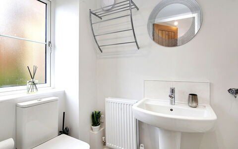 Captains Retreat, Whitby: Interior Design, Wall, Bathroom, Plumbing Fixture, Flooring, Floor, Sink, Bathroom Sink, Tap, Toilet