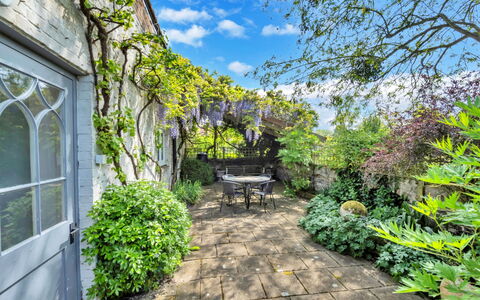 The Pottage: Vegetation, Shrub, Plant Community, Garden, Groundcover, Flagstone, Yard, Landscaping, Walkway