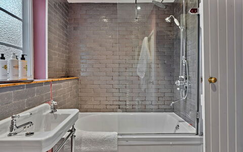Flittermouse Cottage: Plumbing Fixture, Bathtub, Bathroom, Tap, Plumbing, Interior Design, Sink, Flooring, Floor, Tile