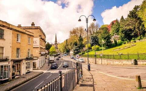Bath 602: Tree, Road Surface, City, Road, Street, Residential Area, Public Space, Neighbourhood, Thoroughfare, Asphalt