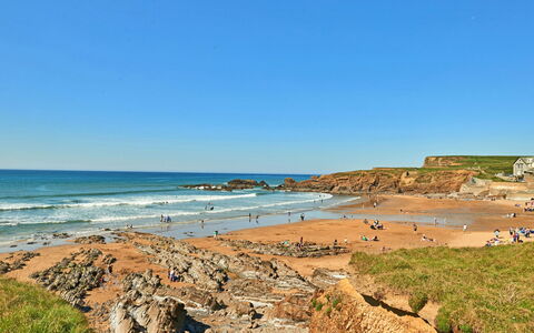 Bude Bolthole: Blue, Water, Body Of Water, Coast, Beach, Water Resources, Natural Environment, Coastal And Oceanic Landforms, Sea, Shore