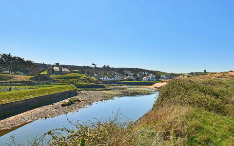 Bude Bolthole: Water, Bank, Watercourse, Channel, Reservoir, Meadow, Marsh