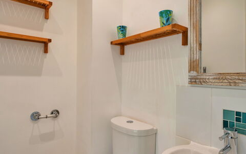Bude, Upper Deck: Interior Design, Plumbing Fixture, Bathroom, Flooring, Floor, Plumbing, Tap, Room, Tile, Wood Stain