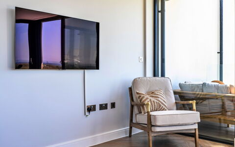 Perrantide: Interior Design, Furniture, Television Set, Television, Lighting, Floor, Home, Flooring, Living Room
