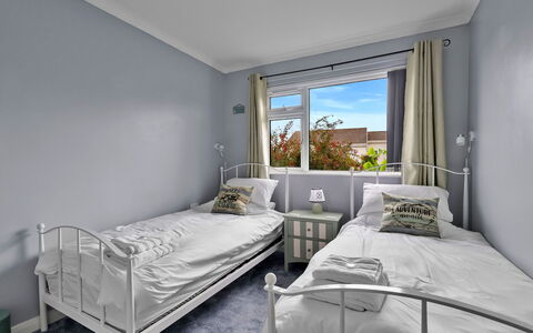Sea Thrift at Widemouth Bay: Bedroom, Interior Design, Bed, Bedding, Floor, Flooring, Ceiling, Furniture, Bed Sheet, Apartment