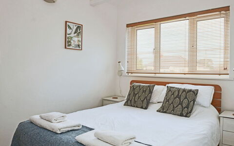 Templemore: Wood, Bedroom, Furniture, Interior Design, Bed, Floor, Bed Sheet, Bedding, Flooring, Ceiling