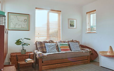 Templemore: Furniture, Interior Design, Couch, Flooring, Wall, Floor, Wood, Cushion, Room, Living Room