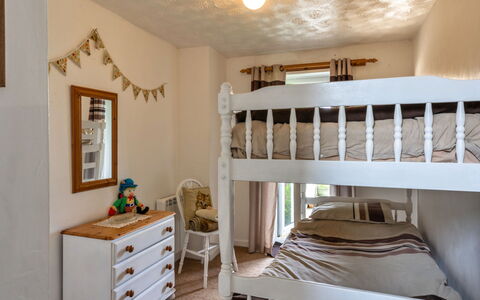 Squire, Quinceborough Farm: Bed, Furniture, Bedroom, Interior Design, Wall, Bedding, Wood, Bed Sheet, Floor, Flooring