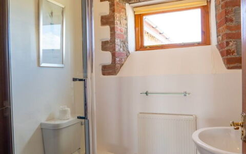 Olive Tree at Widemouth Bay: Wall, Flooring, Interior Design, Floor, Plumbing Fixture, Bathroom, Ceiling, Room, Lighting, Plumbing