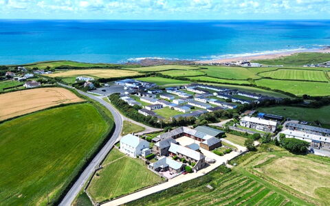 Fields Barn at Widemouth Bay: Bird'S-Eye View, Aerial Photography, Landscape, Residential Area, Plain, Land Lot, Field, Suburb, Sea, Estate
