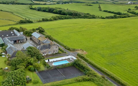Roost, Quinceborough Farm: Swimming Pool, Estate, Landscaping, Villa, Resort, Hotel, Eco Hotel