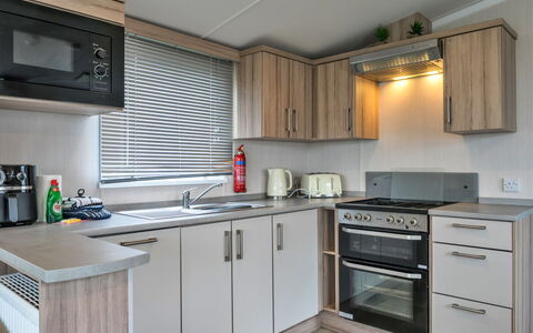 Pine Forest Lodge: Kitchen, Kitchen Appliance, Countertop, Interior Design, Major Appliance, Furniture, Home Appliance, Cabinetry, Sink, Small Appliance