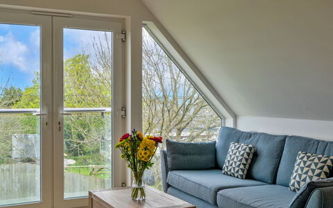 Tregirls: Interior Design, Wood, Furniture, Couch, Flooring, Living Room, Floor, Home, Room, Ceiling