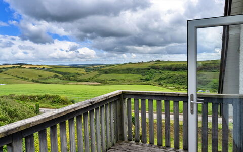 Three Gables: Grassland, Land Lot, Prairie, Meadow, Field, Fence, Pasture, Handrail, Steppe, Porch