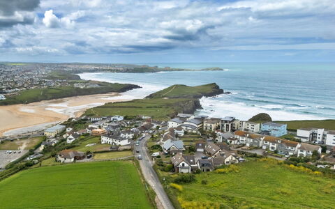 Three Gables: Water, Body Of Water, Coast, Coastal And Oceanic Landforms, Sea, Horizon, Ocean, Shore, Headland, Aerial Photography