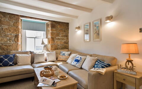 St. Ives 636: Furniture, Interior Design, Couch, Flooring, Floor, Room, Ceiling, Living Room, Lighting, Apartment