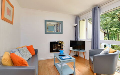 St. Ives 637: Furniture, Interior Design, Couch, Wood, Flooring, Room, Apartment, Floor, Living Room, Television