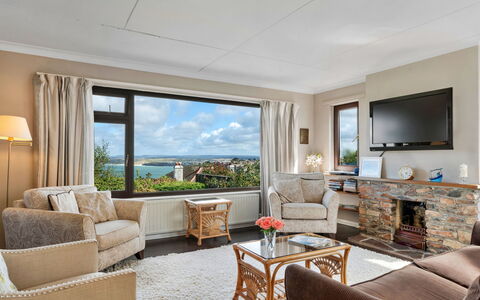 Michel: Furniture, Interior Design, Ceiling, Couch, Flooring, Floor, Room, Living Room, Home, Picture Frame