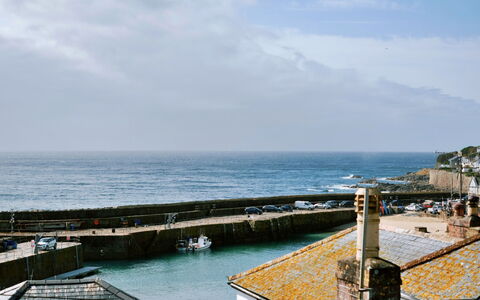 Agan Chi: Sea, Coast, Coastal And Oceanic Landforms, Ocean, Walkway, Bay