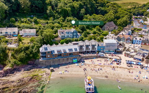 Bownder House: Coast, Summer, Coastal And Oceanic Landforms, Shore, Beach, Sea, Tourist Attraction, Aerial Photography, Resort, Bird'S-Eye View