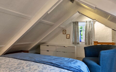 Spray Barn: Interior Design, Bedroom, Bed, Wood, Ceiling, Flooring, Furniture, Floor, Room, Lighting