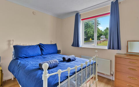 Lavender Waye: Furniture, Interior Design, Flooring, Floor, Ceiling, Bed, Bedroom, Home, Bed Sheet, Room