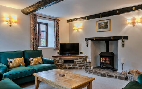 Town Farm Cottage: Wall, Furniture, Interior Design, Lighting, Home, Ceiling, Living Room, Light Fixture, Couch