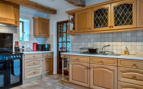 Town Farm Cottage: Kitchen, Countertop, Cabinetry, Interior Design, Kitchen Appliance, Flooring, Wood, Furniture, Cupboard, Drawer