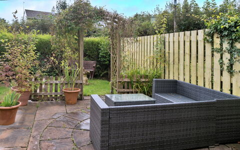 Town Farm Cottage: Garden, Shrub, Flowerpot, Backyard, Outdoor Furniture, Groundcover, Landscaping, Flagstone, Yard
