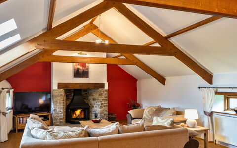 Oak Leaf Cottage: Interior Design, Ceiling, Wood, Flooring, Furniture, Room, Floor, Attic, Lighting, Living Room