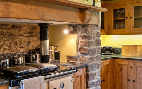 Oak Leaf Cottage: Kitchen, Kitchen Appliance, Interior Design, Furniture, Flooring, Countertop, Wood, Cabinetry, Major Appliance, Home Appliance