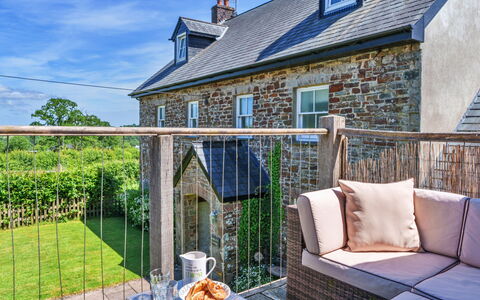 Little Norley: Home, Cottage, Estate, Farmhouse, Villa, Yard, Eco Hotel, Fence, Porch, Backyard