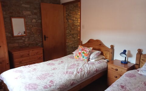 Halcyon Cottage, Stowford: Bed, Bedroom, Bed Sheet, Bedding, Wood, Furniture, Floor, Textile, Linens, Flooring