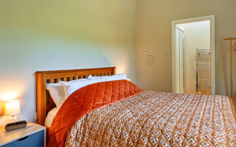 Marsh Cottage: Bed, Bedding, Bedroom, Interior Design, Bed Sheet, Wall, Floor, Furniture, Wood, Linens