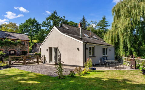 Marsh Cottage: House, Cottage, Shrub, Home, Roof, Rural Area, Estate, Farmhouse, Garden