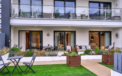 Plymouth City Apartment 15: Balcony, Outdoor Furniture, Garden, Chair, Yard, Landscaping, Courtyard, Patio, Backyard, Resort
