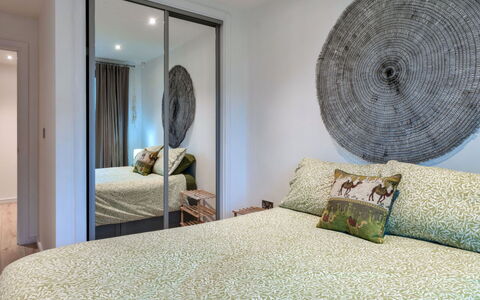 Plymouth City Apartment 15: Bed, Interior Design, Furniture, Bedroom, Bedding, Bed Sheet, Wall, Flooring, Floor, Wood