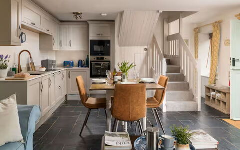 Coulscott Aylesbury Cottage: Furniture, Interior Design, Flooring, Wood, Floor, Ceiling, Kitchen, Home, Lighting, Room