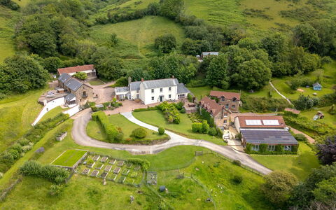 Coulscott House: Landscape, Natural Landscape, Grassland, Rural Area, Plain, Bird'S-Eye View, Land Lot, Aerial Photography, Human Settlement, Cottage