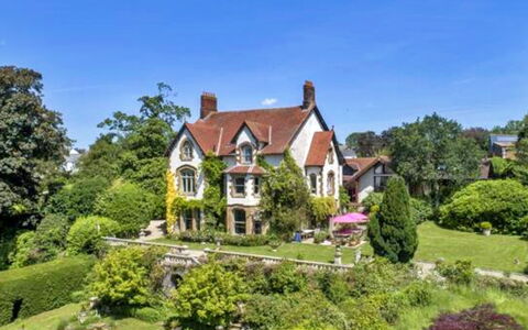 The Lost Manor: Tree, Grass, Building, House, Home, Residential Area, Roof, Shrub, Architecture