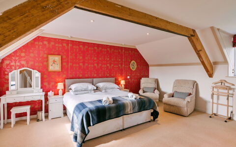 Wallingbrook Lodge: Furniture, Interior Design, Bed, Bedroom, Wood, Ceiling, Room, Flooring, Floor, Lighting