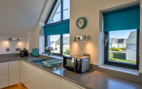 Greenway: Interior Design, Home, Kitchen, Ceiling, Countertop, Glass, Houseplant, Light Fixture, Kitchen Appliance