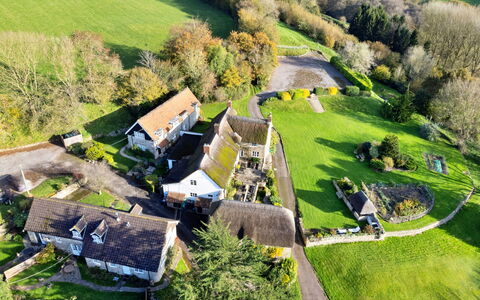 Lea Hill, Woodpecker: Grass, House, Rural Area, Cottage, Roof, Landscape, Home, Land Lot, Village